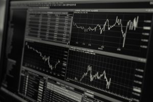 Il confronto con le serie storiche: maggio diviso, giugno è tendenzialmente negativo per i mercati finanziari