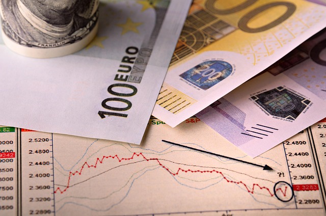 Bonds Head Into a Historically Difficult October
